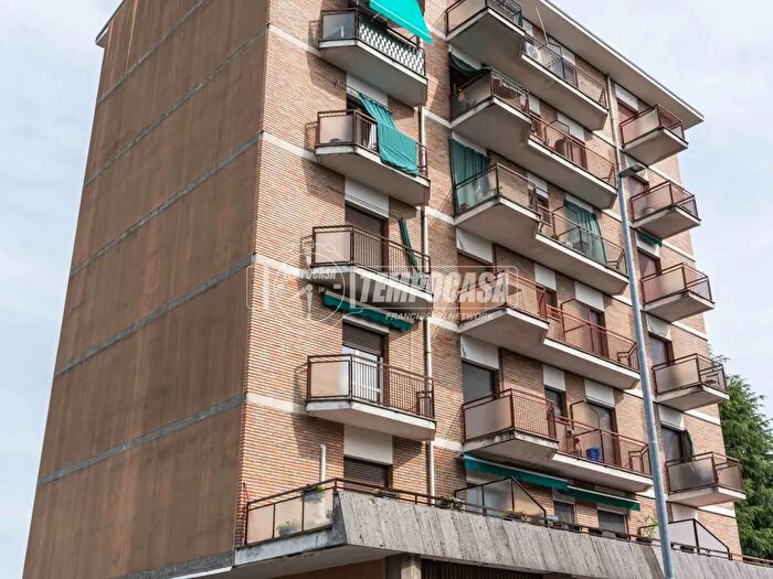 Appartamento bilocale in vendita in Via Angelo Elli, Giussano