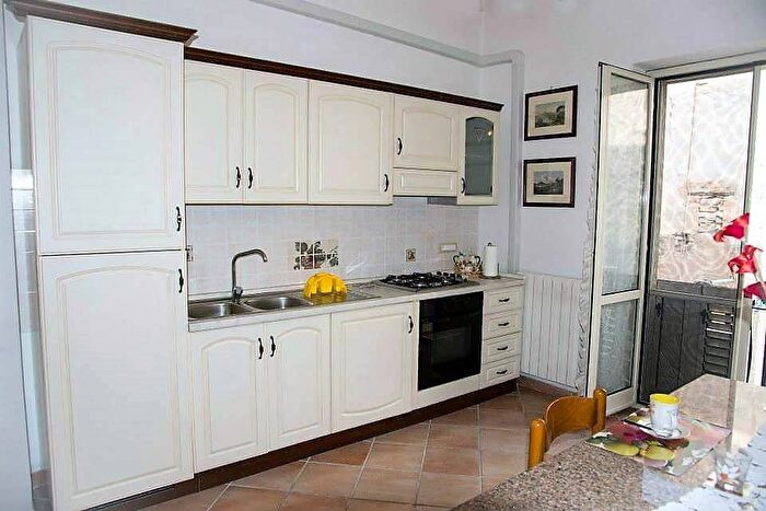 Appartamento bilocale in affitto in Via dell'Indipendenza, Gaeta