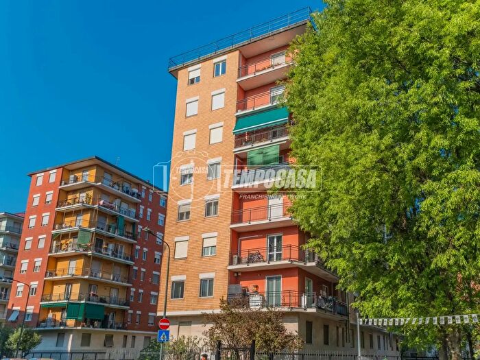 Appartamento bilocale in vendita in Via Chianciano, Milano