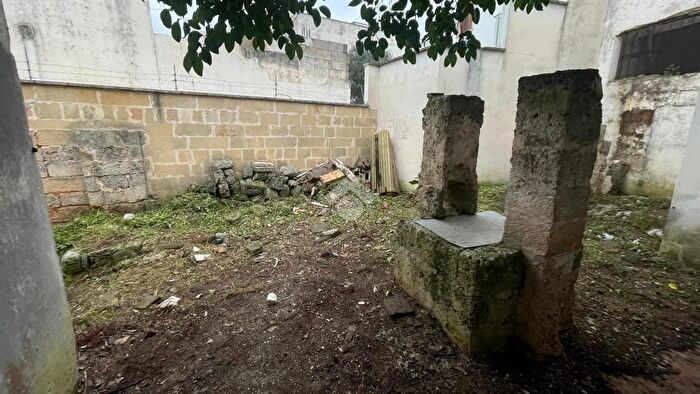 Casa trilocale in vendita in Via Aurelio Saffi, Taviano