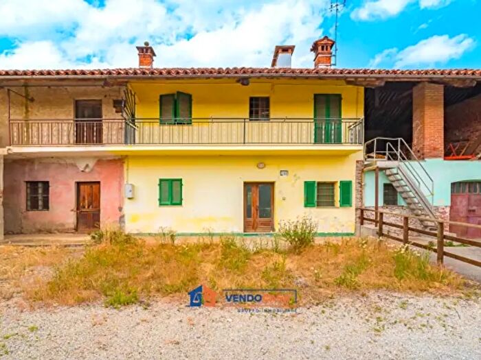 Casa quadrilocale in vendita in Busca