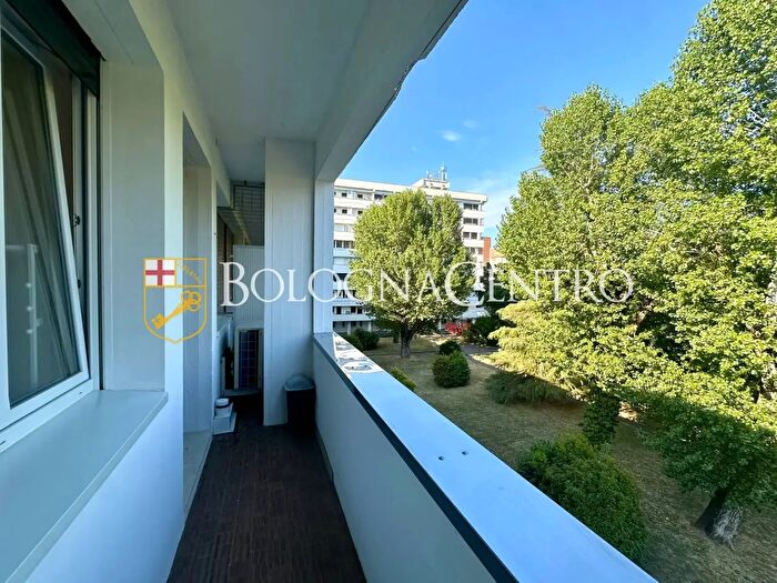 Appartamento bilocale in vendita in Via Marco Emilio Lepido, Bologna