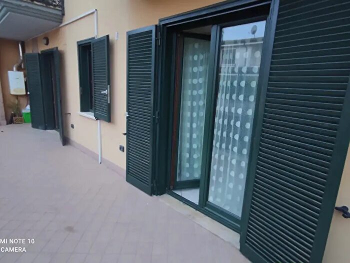 Appartamento trilocale in vendita in Via Padre Romualdo Formato, Rotondi