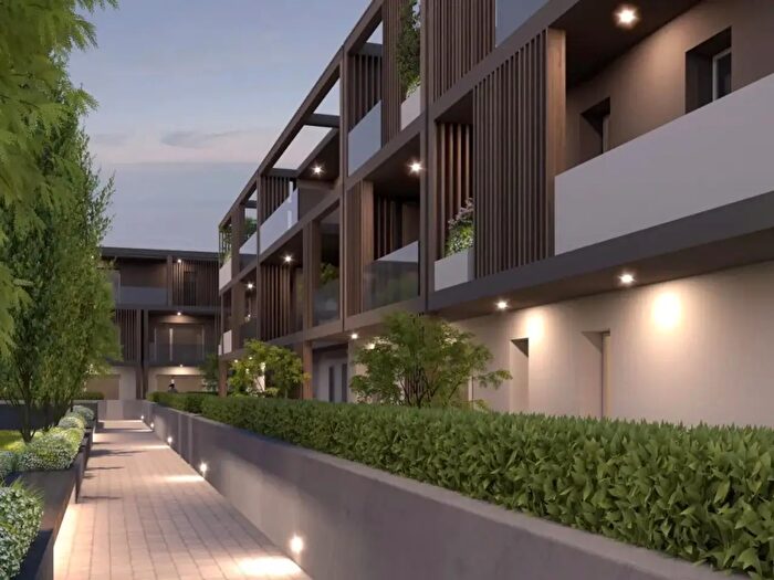 Appartamento quadrilocale in vendita in Via Francia, Castelfranco Veneto