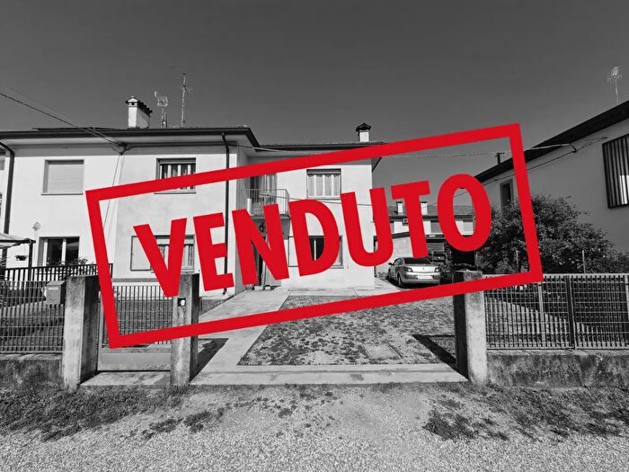 Casa trilocale in vendita in Codroipo