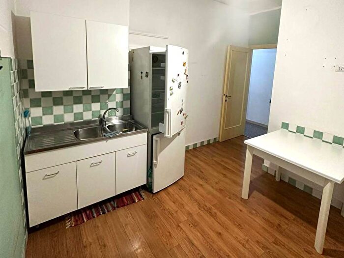 Appartamento bilocale in affitto in Via Tripolitania, Africano Villa Chigi, Roma