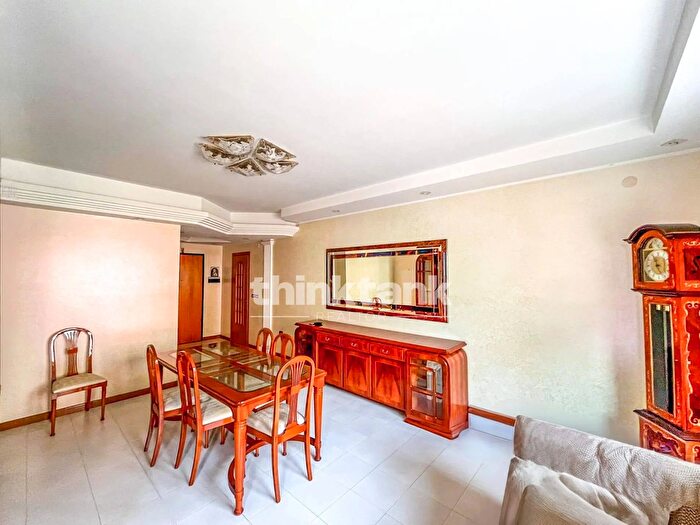 Appartamento quadrilocale in vendita in Via Sebastiano Oliveri, Siracusa