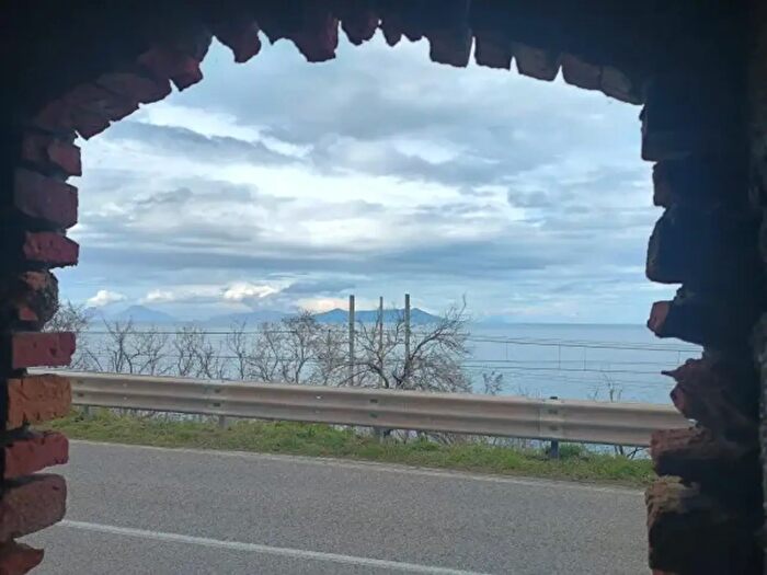 Casa bilocale in vendita in Contrada Ridente, Gioiosa Marea