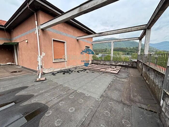 Appartamento quadrilocale in vendita in Via Provinciale, Albino