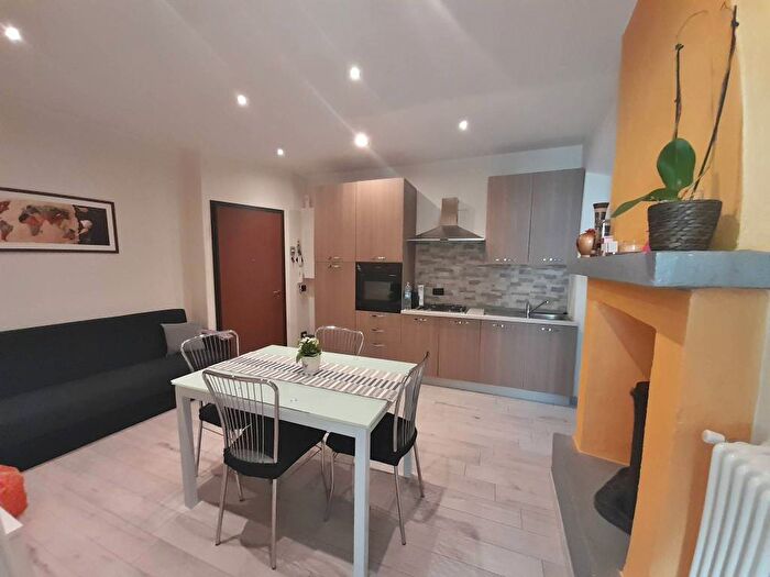 Appartamento bilocale in affitto in Via Francesco Perotti, Breo, Mondovì