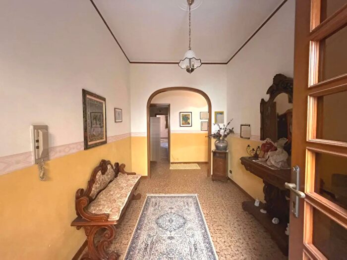 Casa con 9 locali in vendita in Mazara Del Vallo