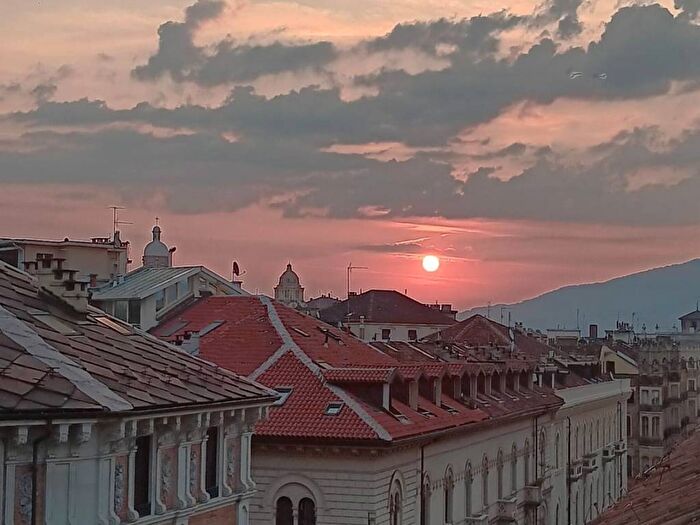 Appartamento bilocale in affitto in Via Pietro Micca, Piazza Solferino, Torino