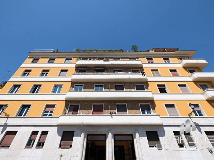 Appartamento trilocale in affitto in Via Anicia, Trastevere, Roma