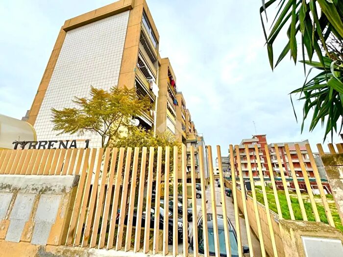 Appartamento trilocale in vendita in Via Lorenzo Perosi, Bari