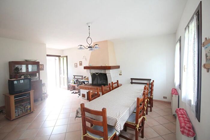 Casa con 5 locali in vendita in Cison Di Valmarino