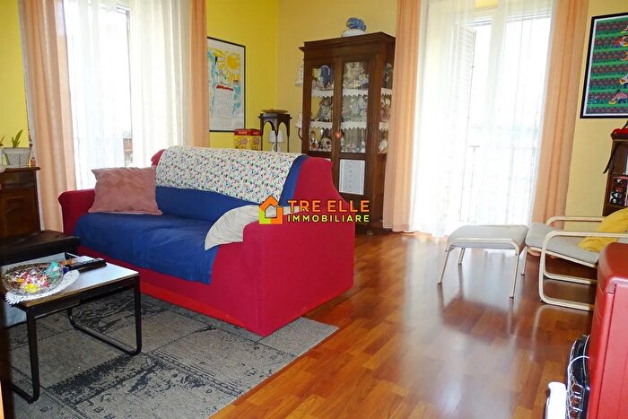 Appartamento quadrilocale in vendita in Via G Garibaldi Marigliano Na, Marigliano