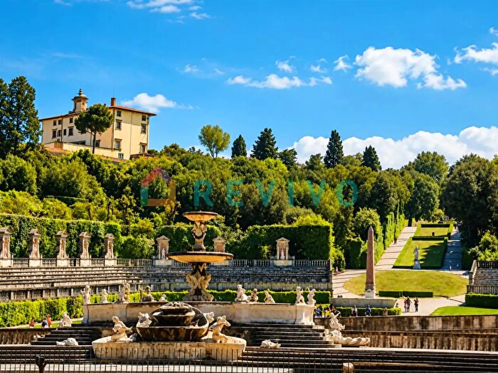 Appartamento quadrilocale in vendita in Firenze