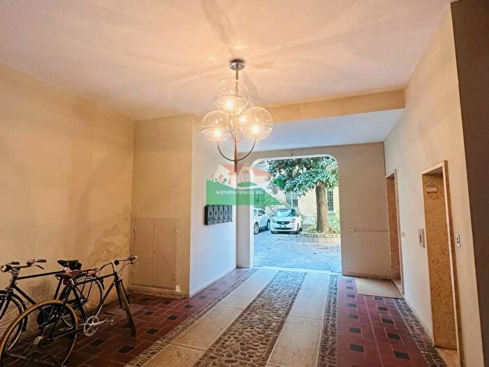 Appartamento con 5 locali in vendita in Via Pellegrino Matteucci, Ravenna