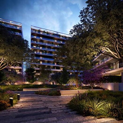 Appartamento quadrilocale in vendita in Via Pier Paolo Pasolini, Milano