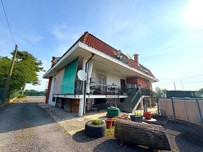 Casa con 8 locali in vendita in Via Roletto, Verolengo