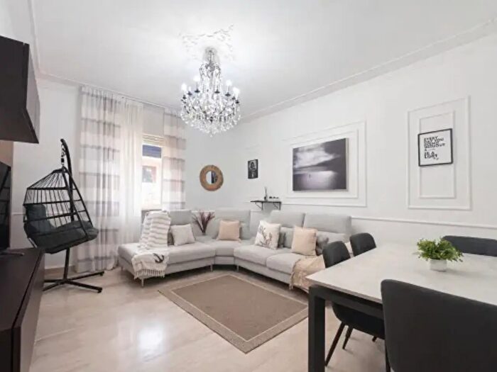 Appartamento quadrilocale in vendita in Via San Marco, Piacenza