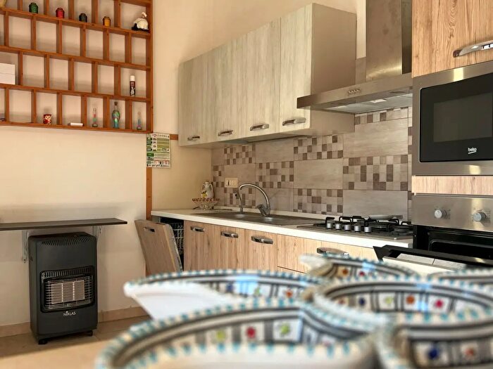 Casa con 6 locali in vendita in Ponte Rosso, Lustra