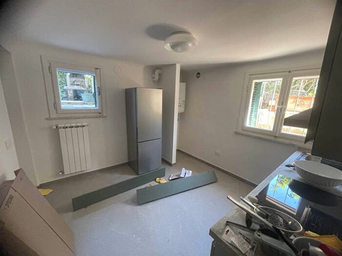Appartamento con 5 locali in affitto in Viale del Tirreno, Tirrenia, Pisa