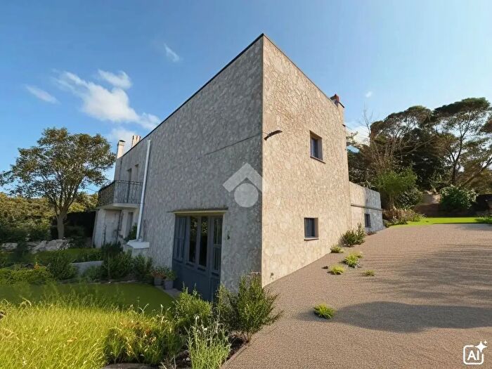 Casa con 5 locali in vendita in Via Liguria, Cisternino