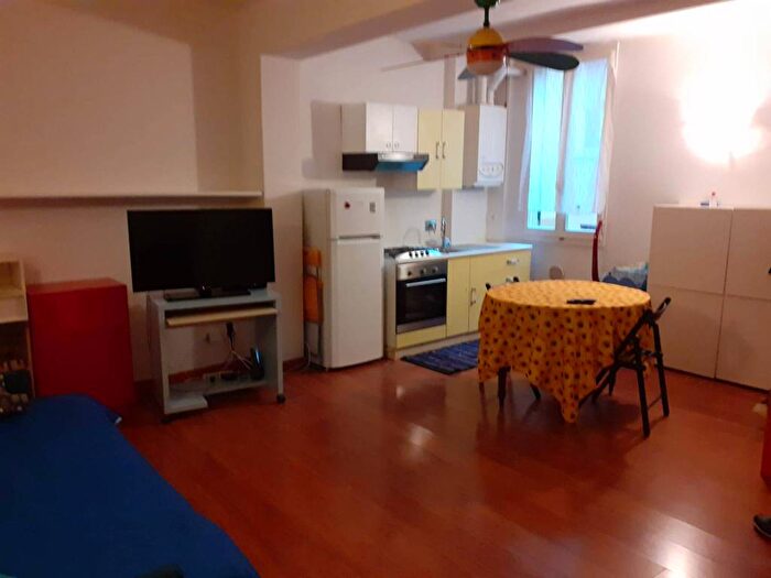 Appartamento monolocale in affitto in Via Luigi Zamboni, Irnerio, Bologna