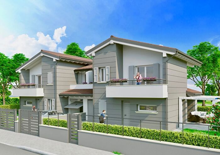 Casa con 6 locali in vendita in Via Scorsuro, Poggio Renatico