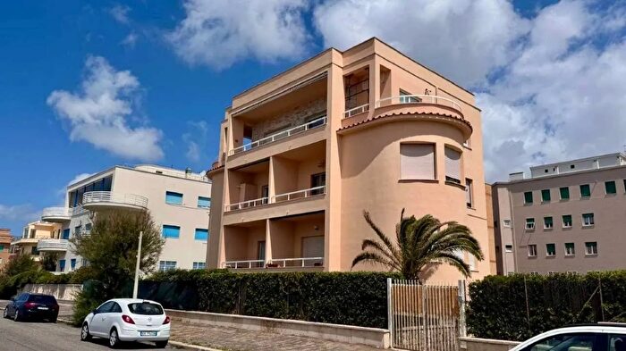 Appartamento trilocale in vendita in Piazzale Magellano Roma, Roma