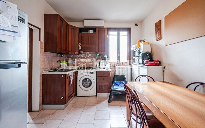 Appartamento trilocale in vendita in Via dei Brugnoli, Scandiano