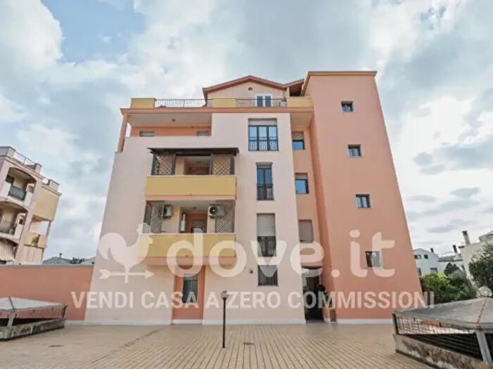 Appartamento trilocale in vendita in Via Sandro Pertini, Quartucciu