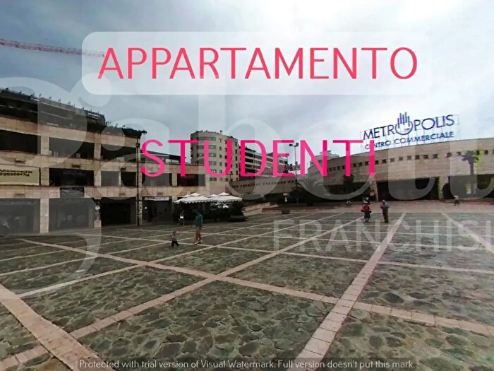 Appartamento con 6 locali in affitto in Piazza Martin Luther King Snc, Rende