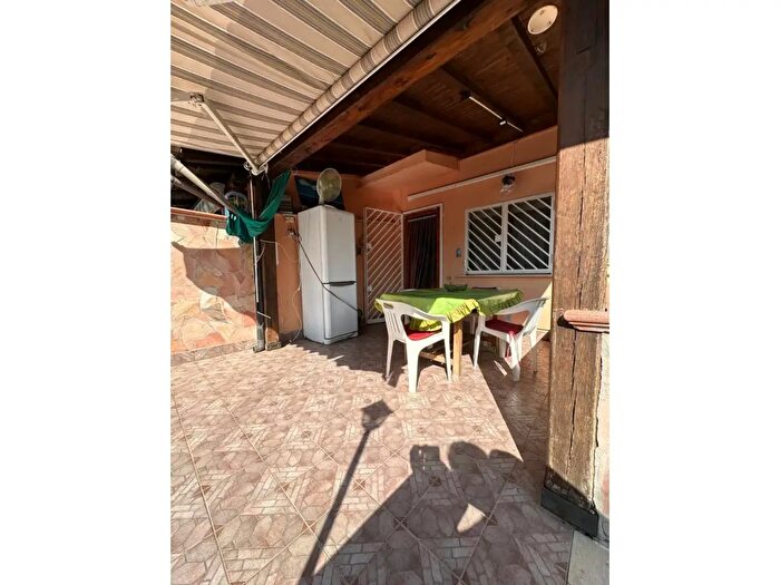 Appartamento bilocale in vendita in Via Crati, Ardea