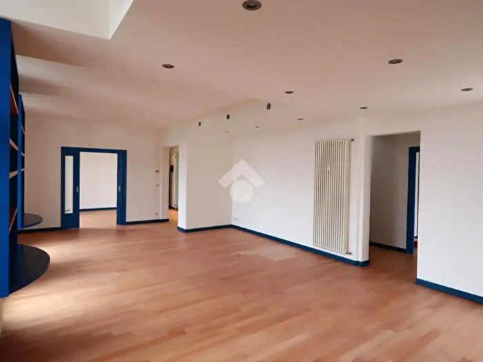 Appartamento con 6 locali in vendita in Fondamenta del Rio Novo, Venezia