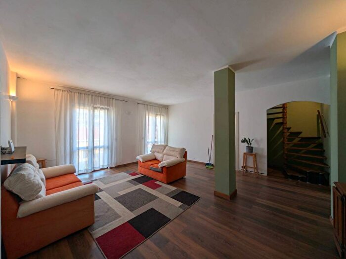 Appartamento trilocale in affitto in Via Pianceri, Parella, Torino