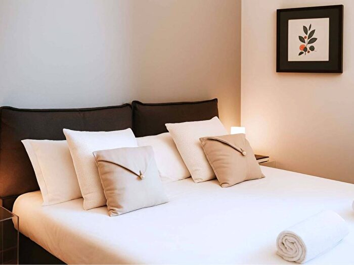 Appartamento bilocale in affitto in Via Paolo Lomazzo, Paolo Sarpi, Milano