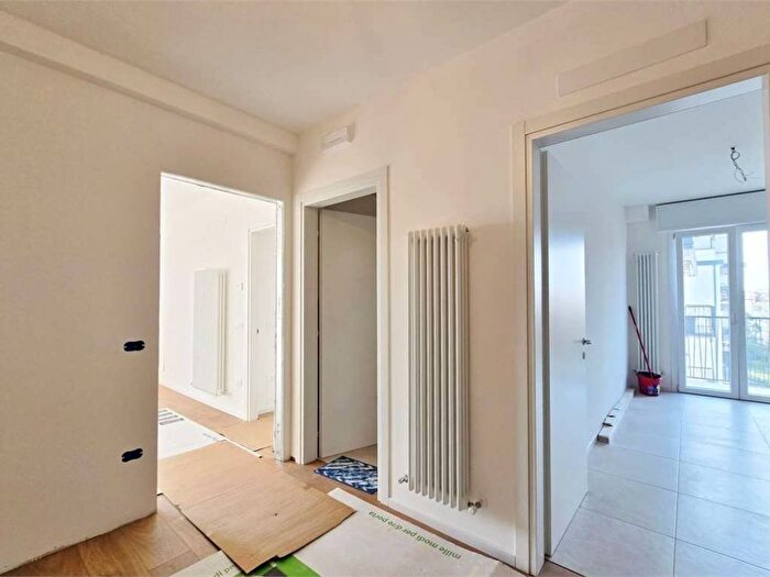 Appartamento quadrilocale in affitto in Via Ugo Bassi, Santa Maria del Rovere, Treviso