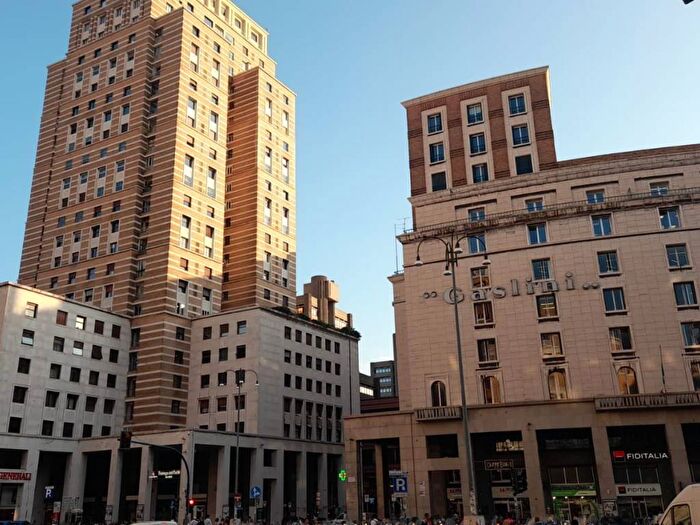 Appartamento monolocale in affitto in Piazza Dante, Centro Città, Genova