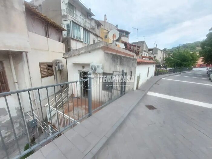Casa trilocale in vendita in Via Torrente Canalicchio, Condro'