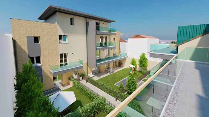 Appartamento quadrilocale in vendita in Via Settembre Lissone, Lissone