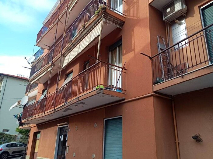 Appartamento bilocale in affitto in Pedemonte, Serra Riccò