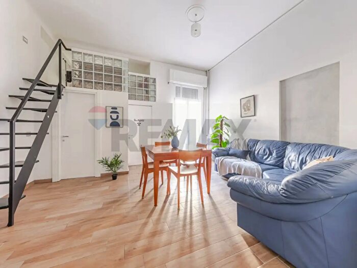 Appartamento bilocale in vendita in Via Gioacchino Murat, Milano