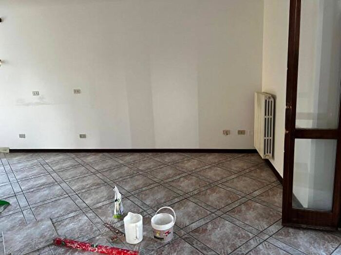 Appartamento con 5 locali in vendita in Pavullo Nel Frignano