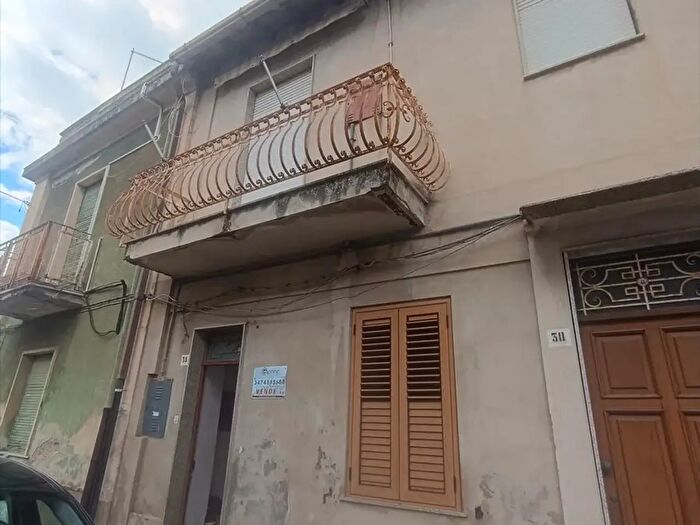 Casa trilocale in vendita in Polistena