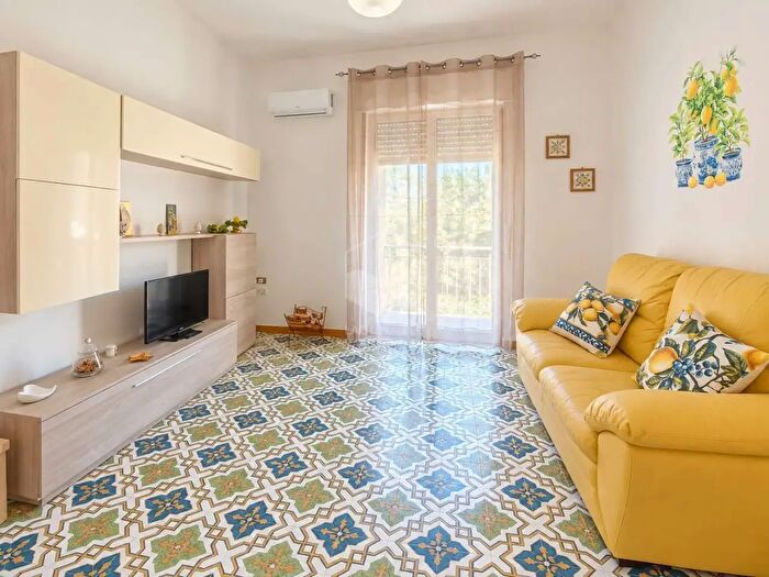Appartamento trilocale in affitto in Via Stefano Bilardello, Marsala