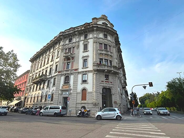 Appartamento quadrilocale in vendita in Via XI Febbraio, Pavia