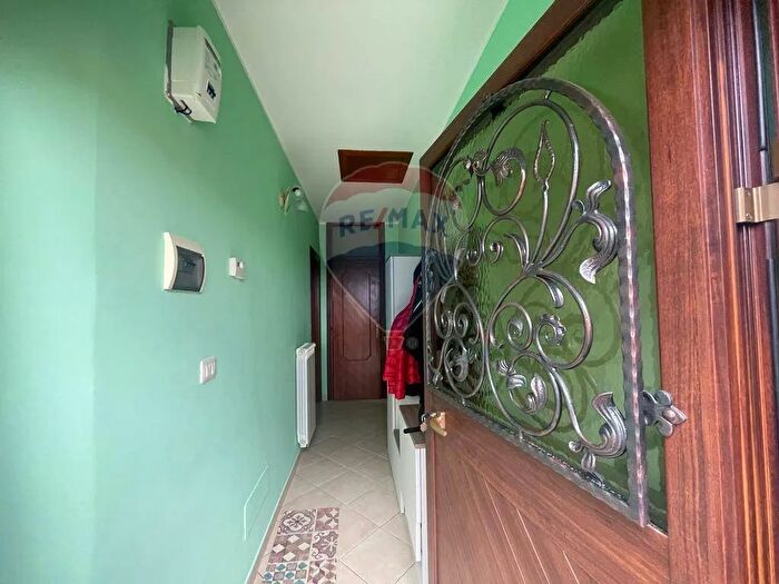 Casa con 6 locali in vendita in Via Torre, Frosolone
