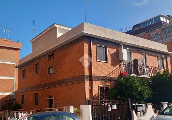 Appartamento monolocale in vendita in Via Giovanni dAndrea, Roma